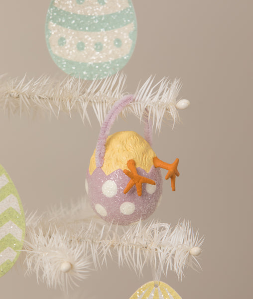 Chickie Tail Egg Ornament Lavender