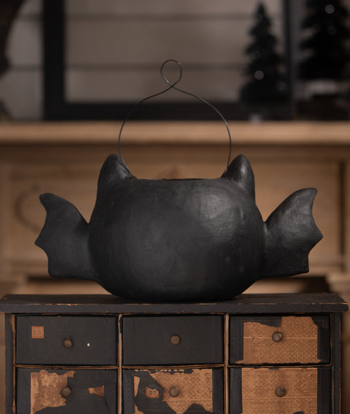 Batty Barnum Bucket