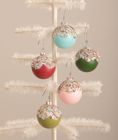 Cupcake Glass Ball Ornaments S5