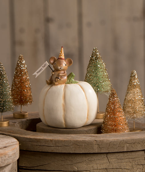 Happy Fall Mouse On Pumpkin
