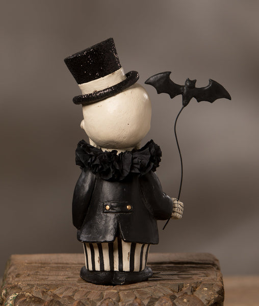 Dapper Desmond Skelly