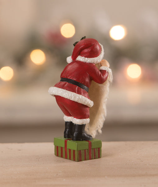 Leo's Santa Dress Up