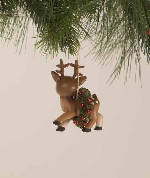 Retro Reindeer with Wreath Ornament