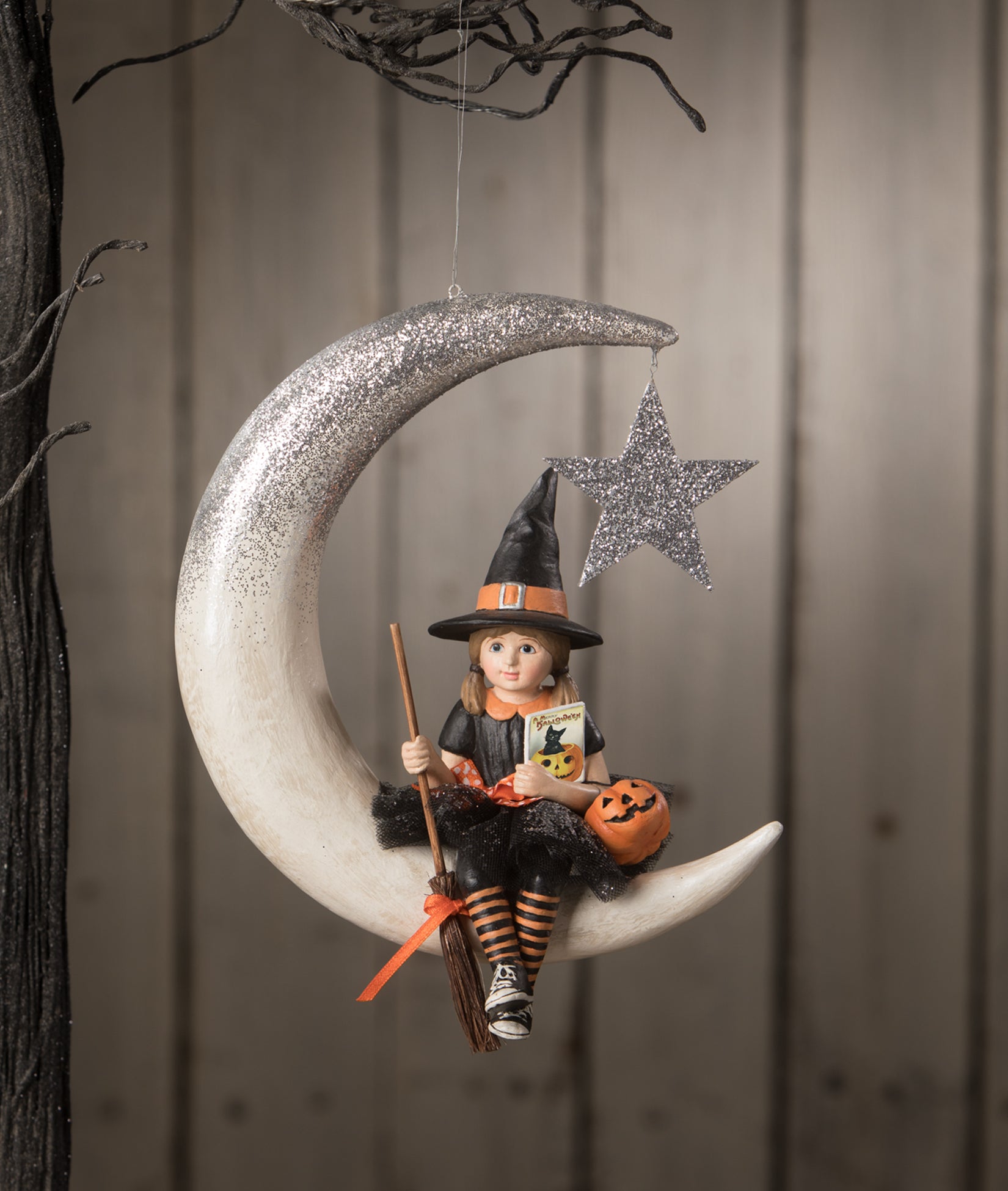 Little Fraya Witch on Moon