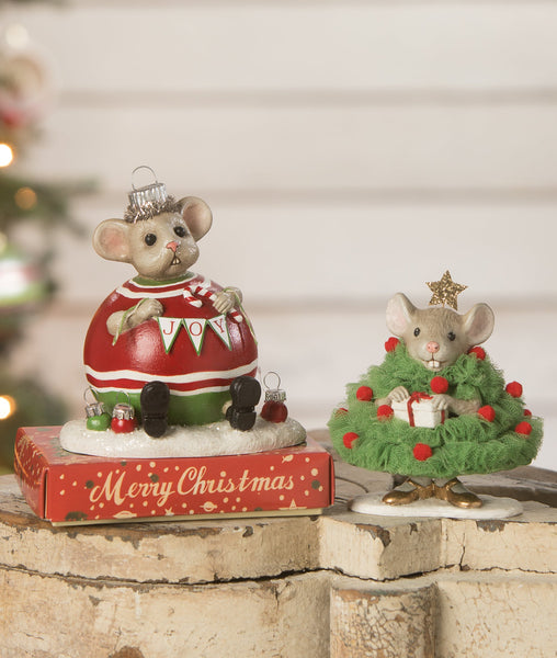 Nibbles in Ornament