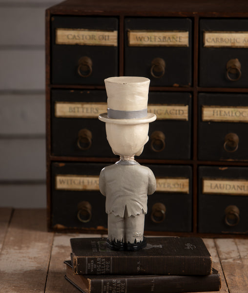 Groom Mortimer Skelly