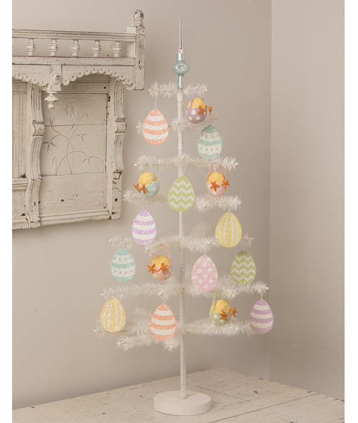 Chickie Tail Egg Ornament Blue