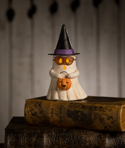 Witchy Ghost with Pumpkin