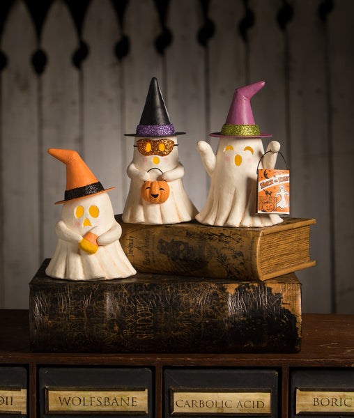 Witchy Ghost with Treat Bag