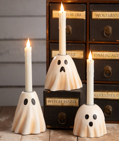 Scared Ghost Candlestick