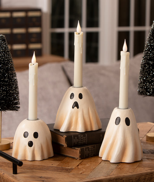 Scared Ghost Candlestick