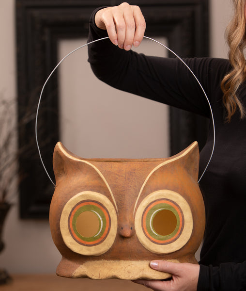 Hootin Owl Bucket