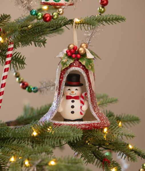 Kitschmas Snowman in Bell