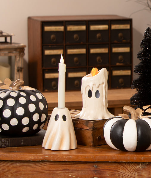 Large Dottie Noir Pumpkin