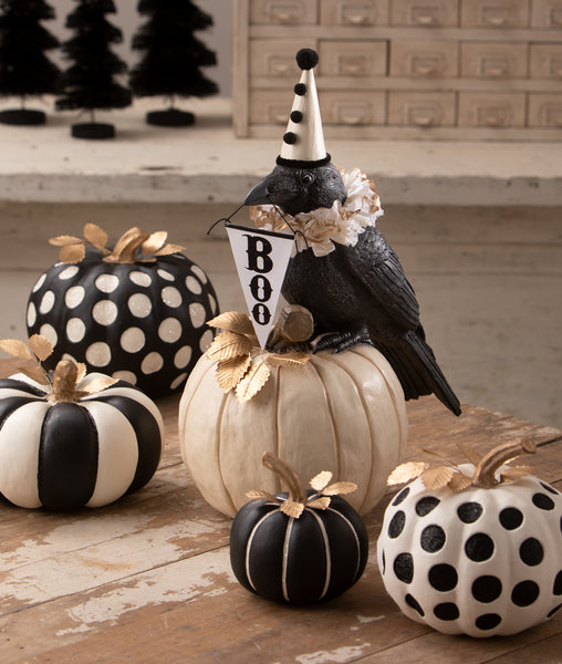 Small Pinstripe Pumpkin