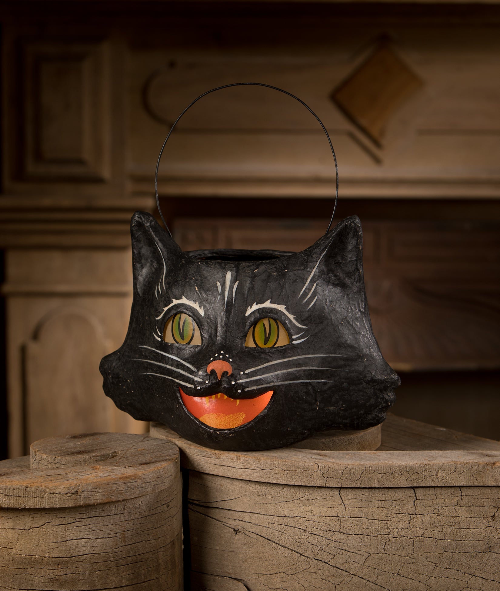 Bethany Lowe - Halloween - Sassy Cat Candy Container - TJ8284