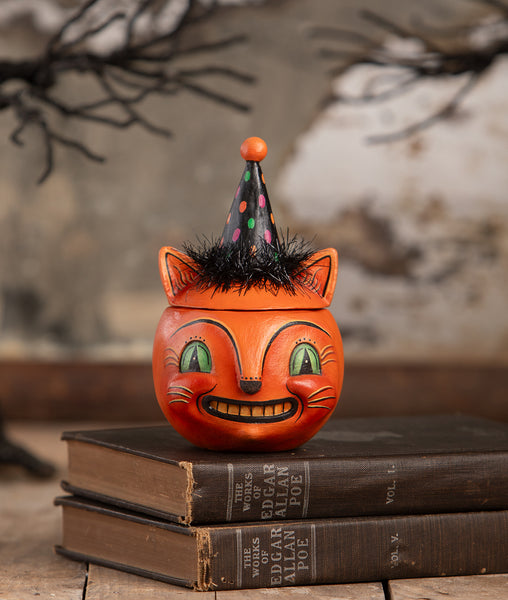 Green Eyed Copper Cat