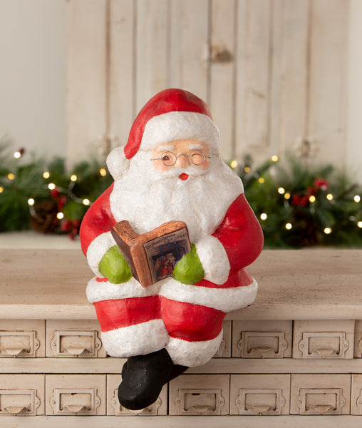 Santa Shelf Sitter