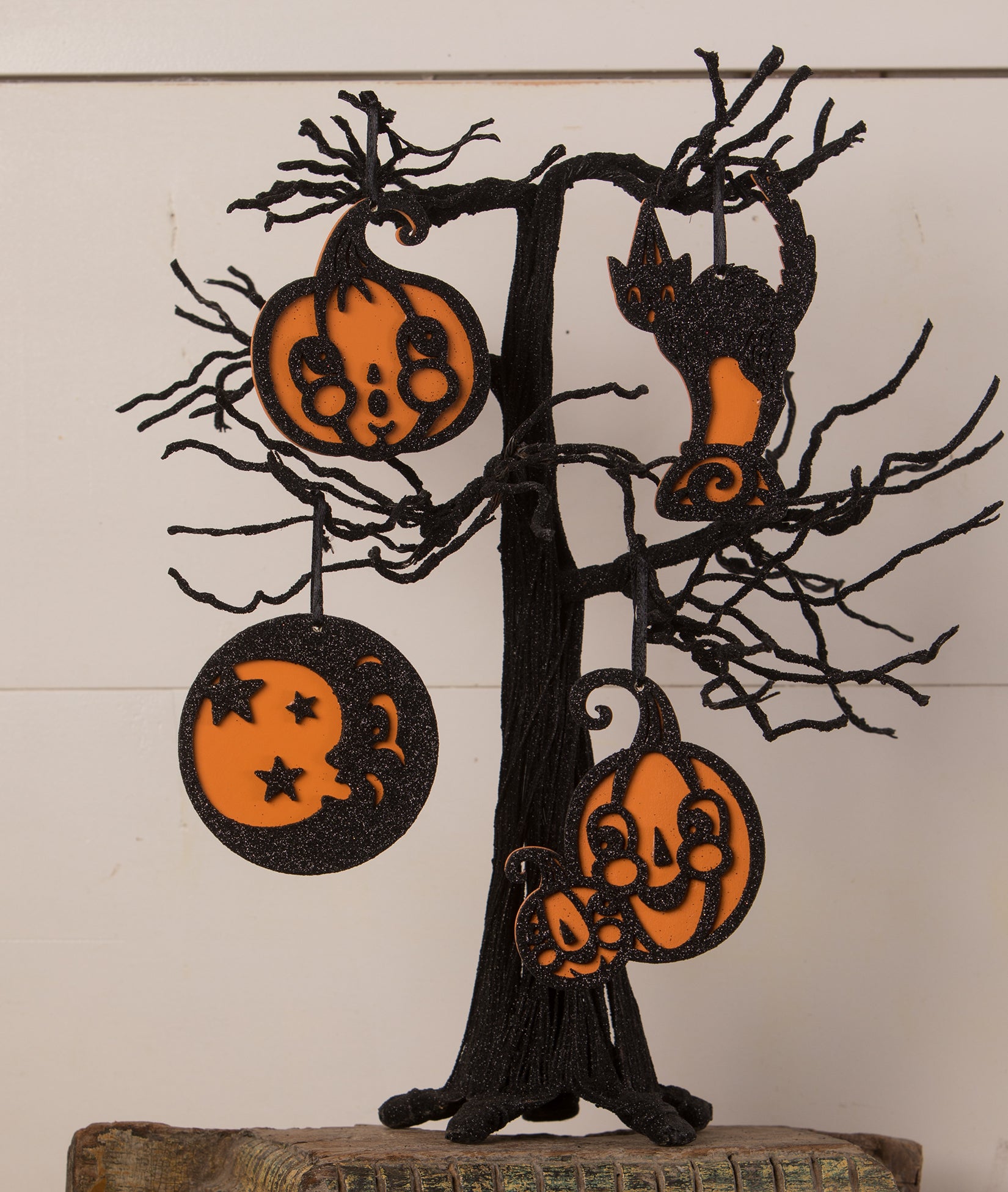 Halloween_Ornament_Pumpkin_Moon_Cat_Silhouette_Johanna Parker_Bethany Lowe