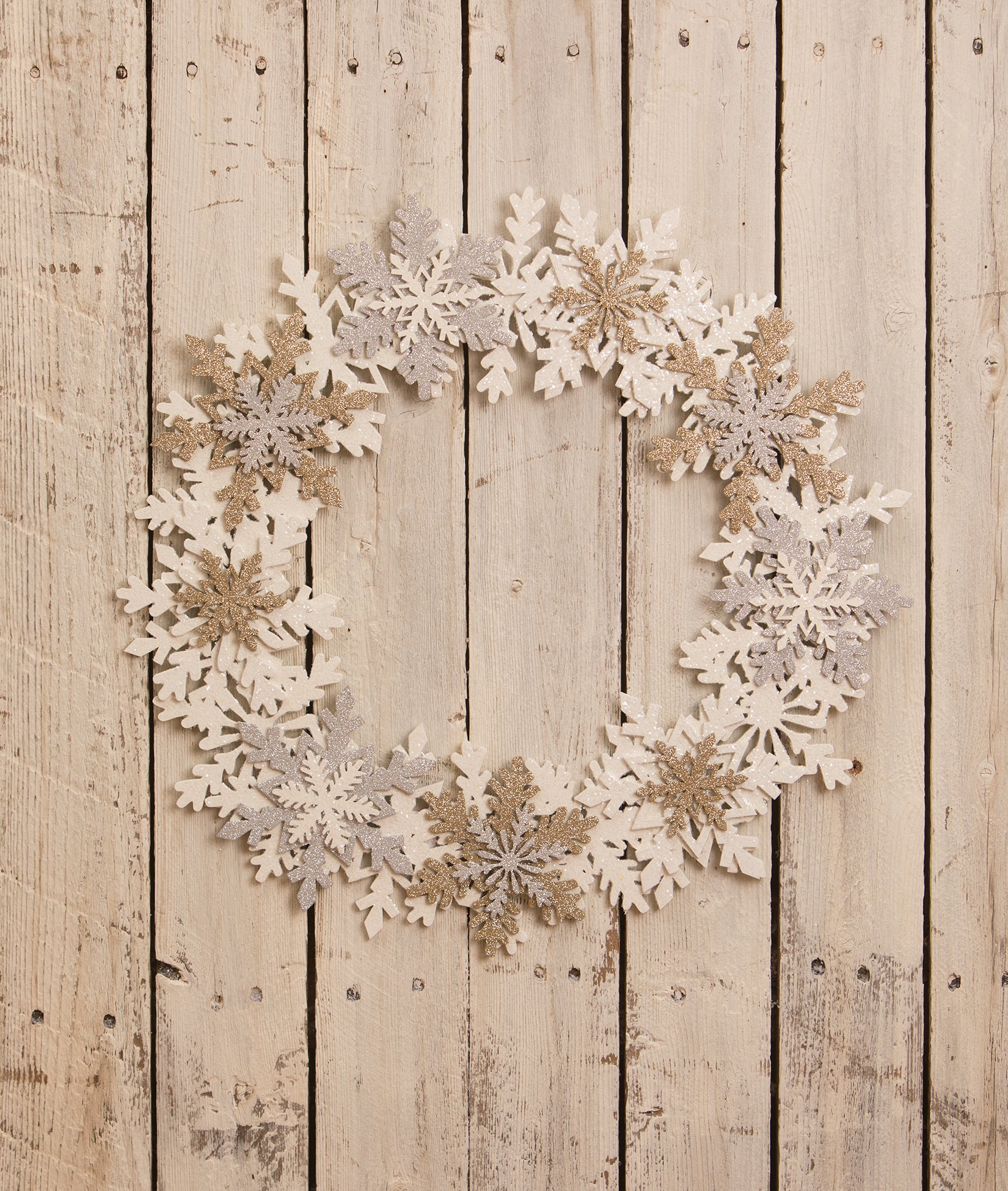 Christmas_Wreath_Snowflake_Silver_Gold_Bethany Lowe