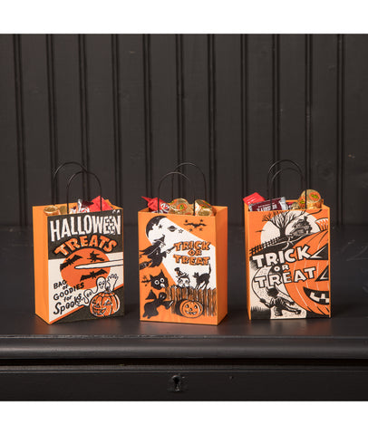 Halloween_vintage_treat bag_trick or treat_Bethany Lowe